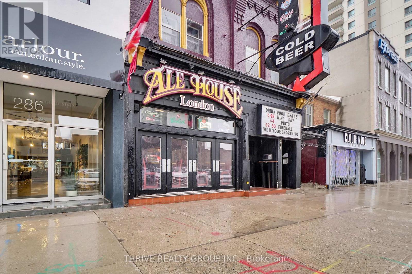 288 DUNDAS STREET, london, Ontario