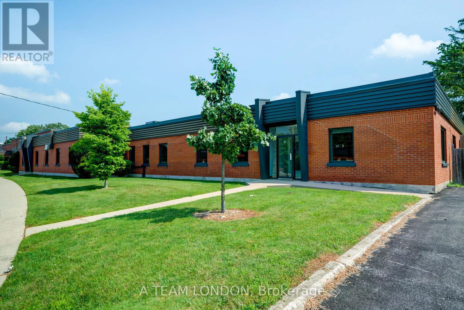 340 SASKATOON STREET, london, Ontario