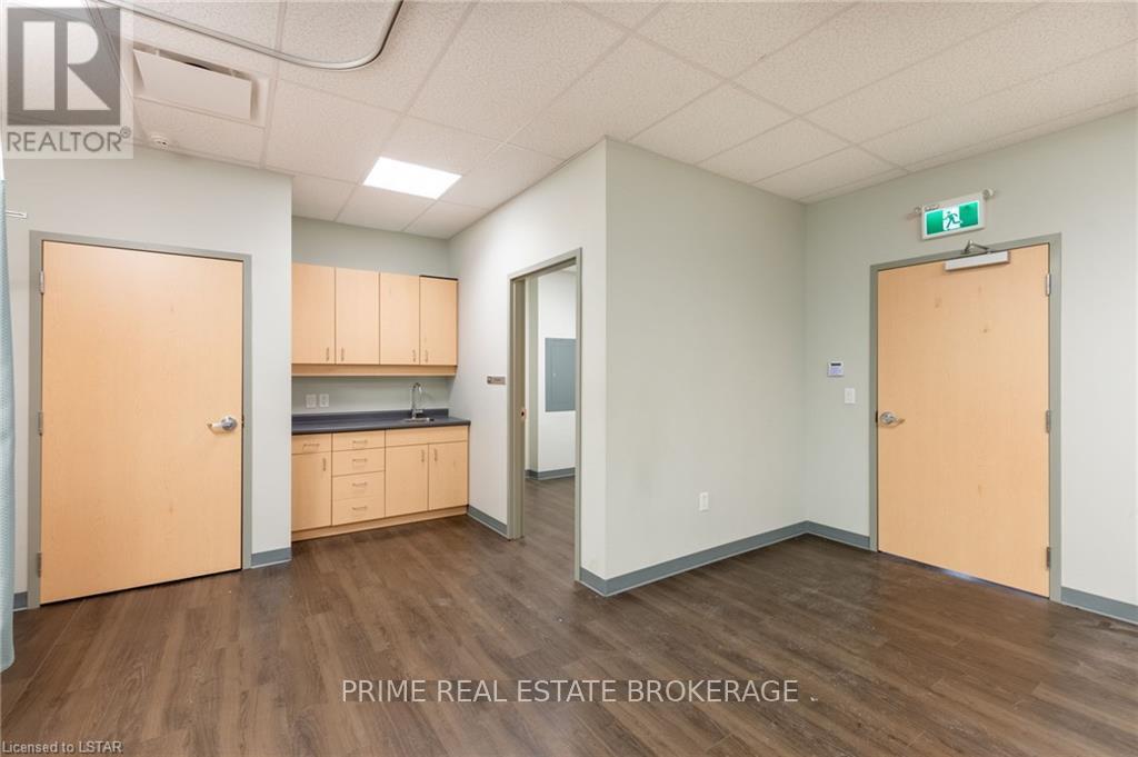 268 Main Street, Lucan Biddulph (Lucan), Ontario  N0M 2J0 - Photo 12 - X8287176