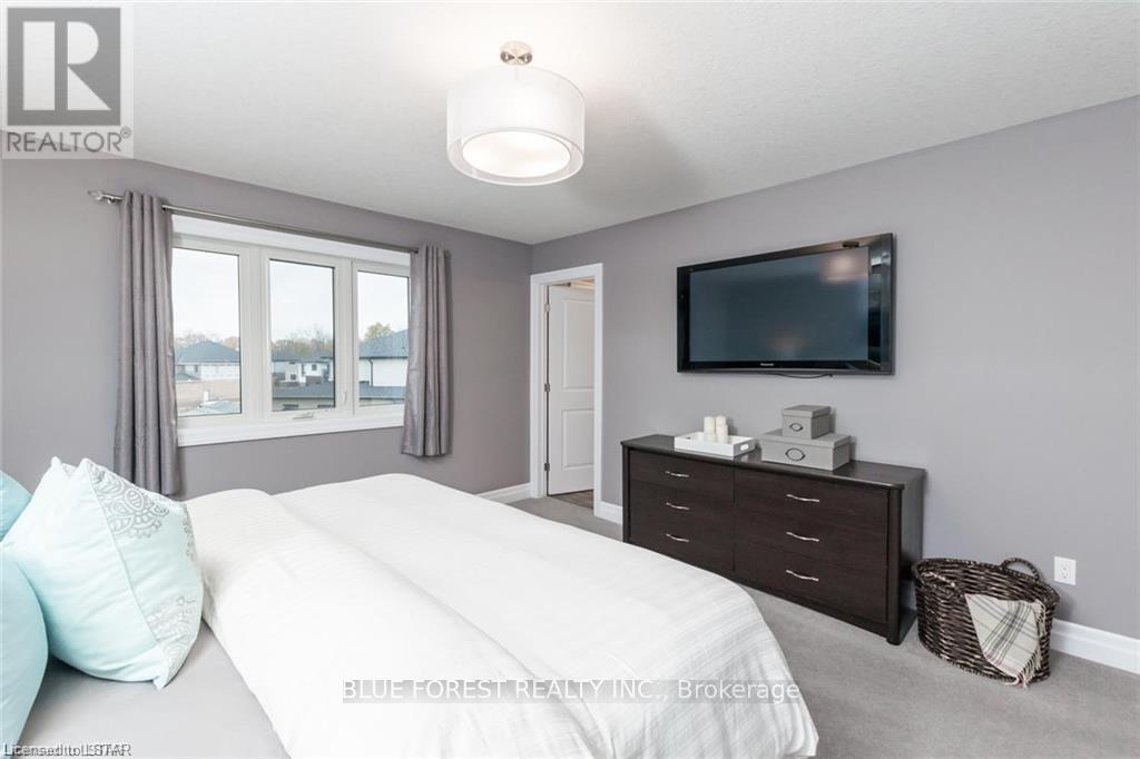 98 Wayside Lane, Southwold (Talbotville), Ontario  N5P 3T2 - Photo 29 - X8314100