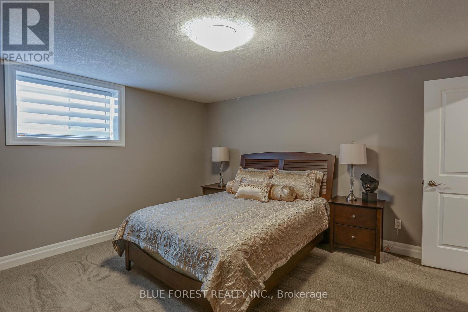 1 Royal Crescent, Southwold (Talbotville), Ontario  N5P 3T2 - Photo 23 - X8356208