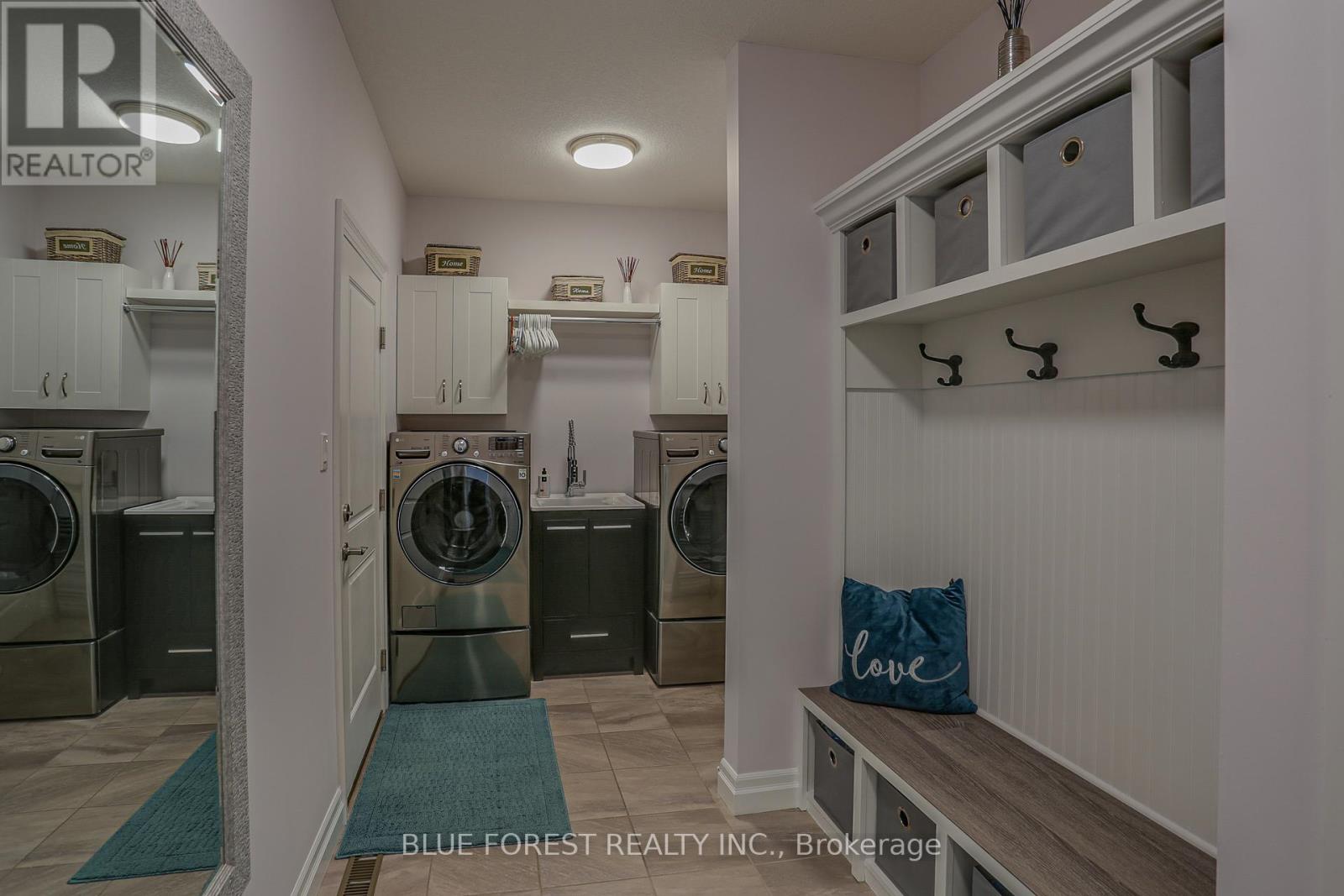 1 Royal Crescent, Southwold (Talbotville), Ontario  N5P 3T2 - Photo 24 - X8356208