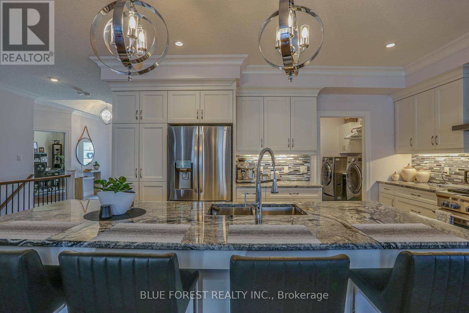 1 Royal Crescent, Southwold (Talbotville), Ontario  N5P 3T2 - Photo 6 - X8356208