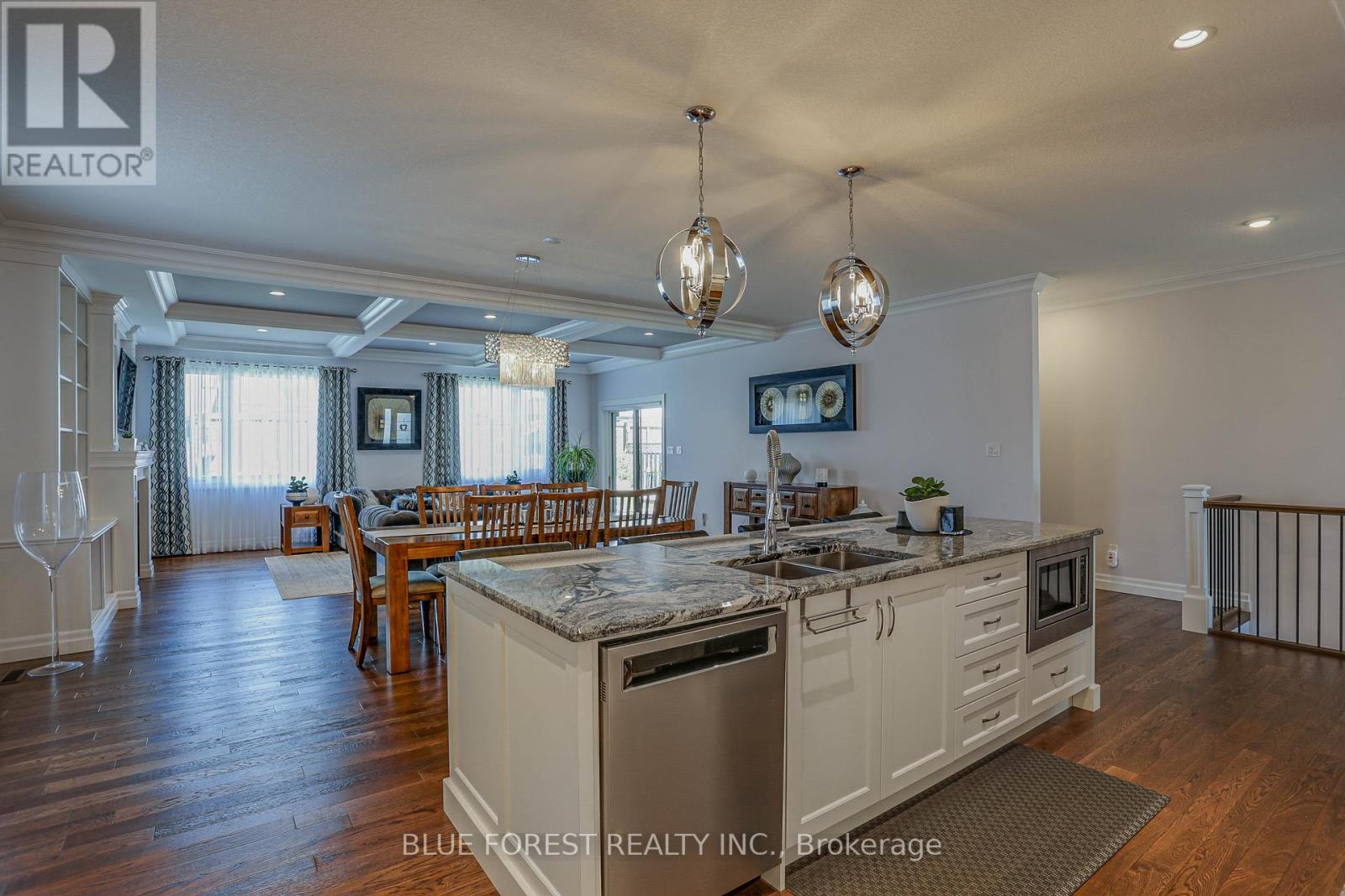 1 Royal Crescent, Southwold (Talbotville), Ontario  N5P 3T2 - Photo 8 - X8356208