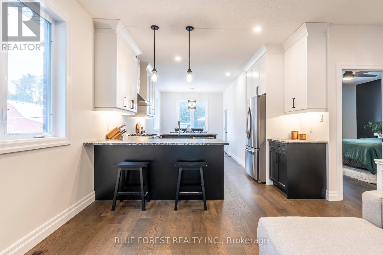 100 Heron Street, Southwold, Ontario  N5P 3T2 - Photo 12 - X8356212
