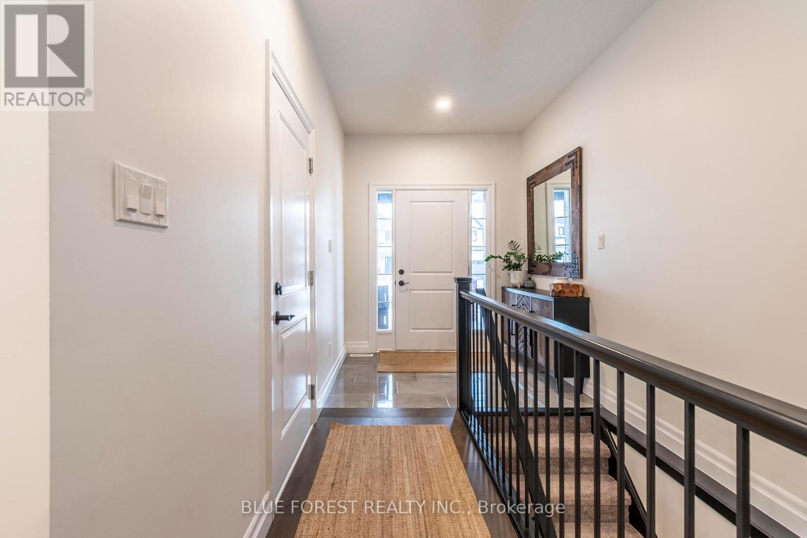 100 Heron Street, Southwold, Ontario  N5P 3T2 - Photo 5 - X8356212
