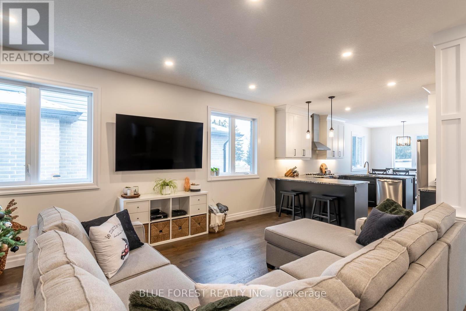 100 Heron Street, Southwold, Ontario  N5P 3T2 - Photo 6 - X8356212