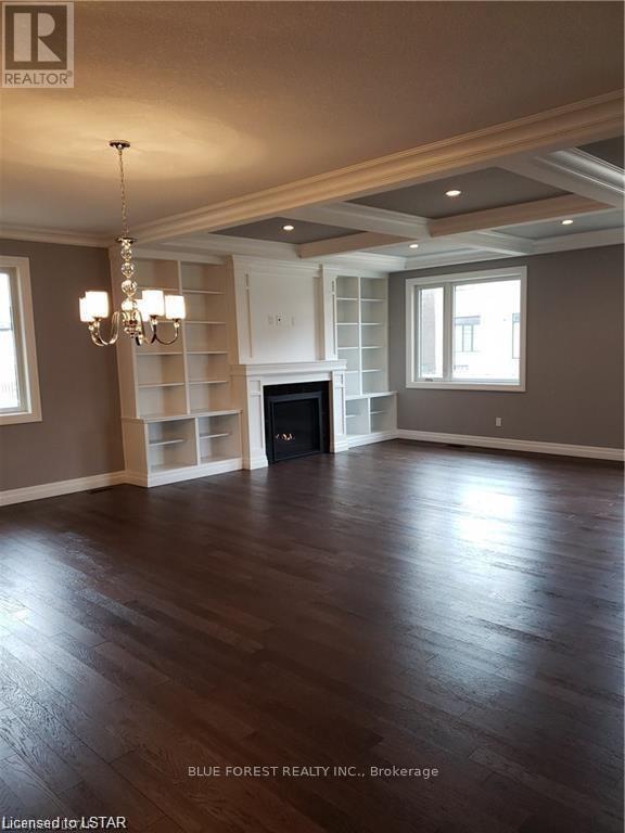 68 Five Stakes Street, Southwold (Talbotville), Ontario  N5P 3T2 - Photo 7 - X8356230