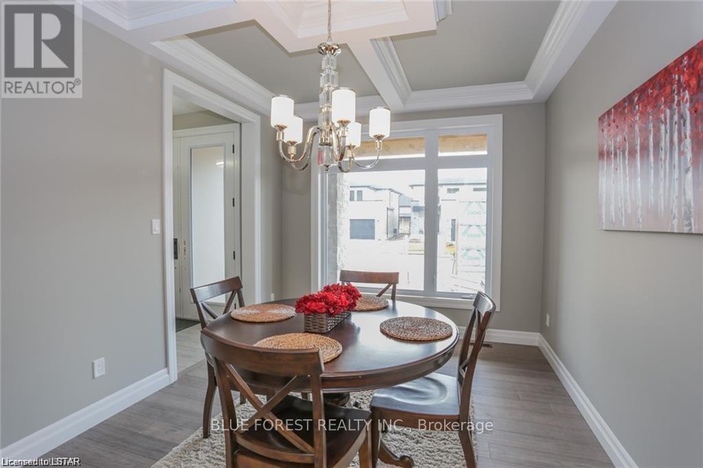 26 Royal Crescent, Southwold (Talbotville), Ontario  N5P 3T2 - Photo 15 - X8356236