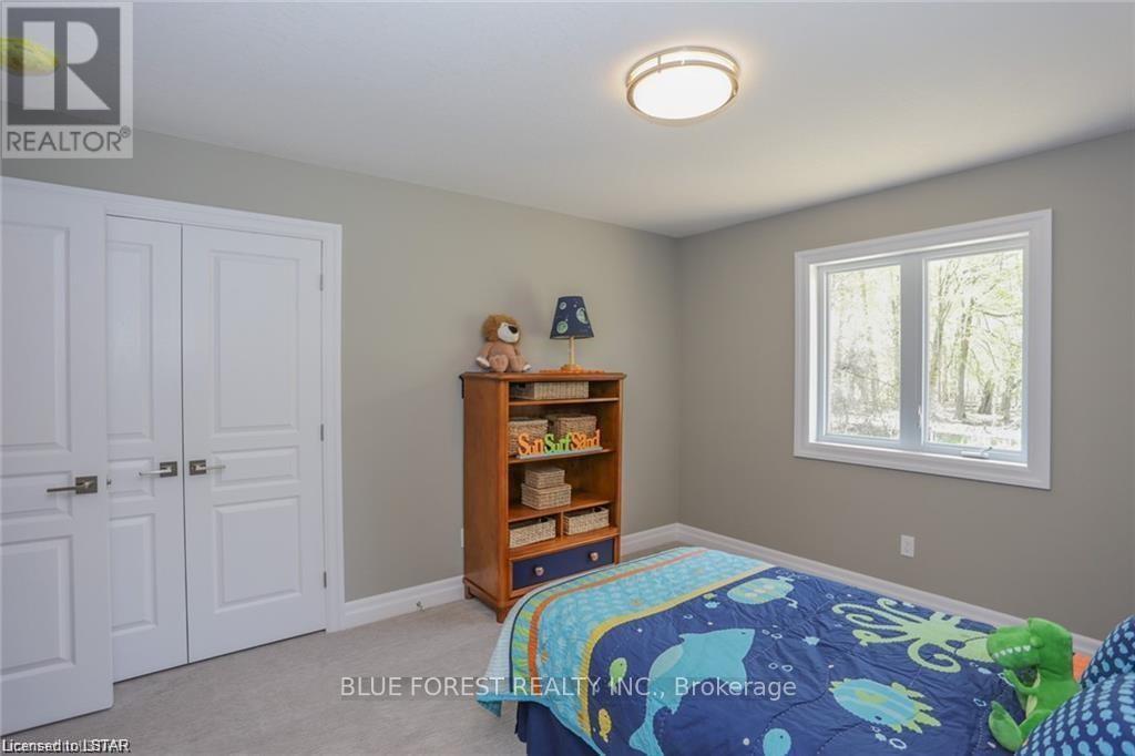26 Royal Crescent, Southwold (Talbotville), Ontario  N5P 3T2 - Photo 26 - X8356236