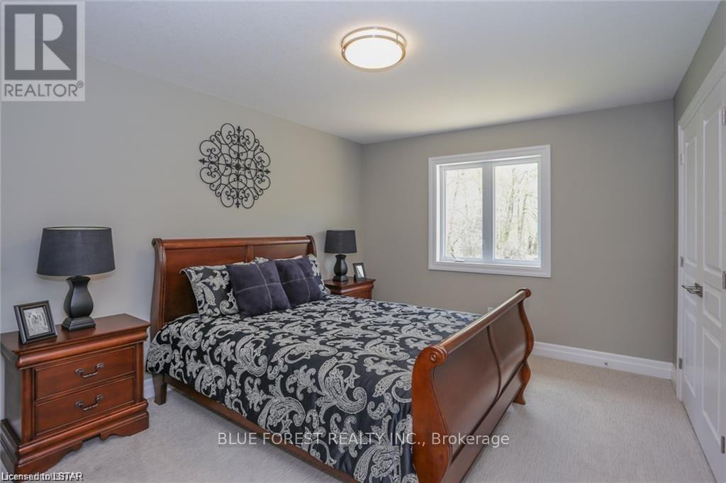 26 Royal Crescent, Southwold (Talbotville), Ontario  N5P 3T2 - Photo 27 - X8356236