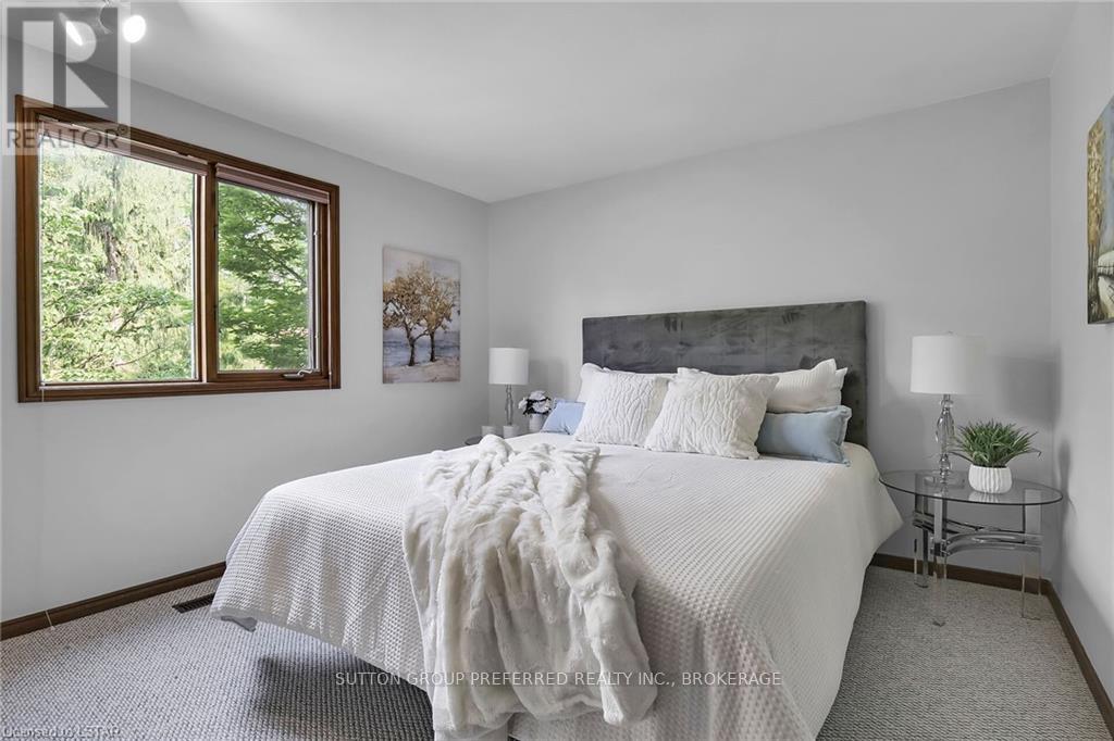 30 Forward Avenue, London, Ontario  N6H 1B7 - Photo 22 - X8381602