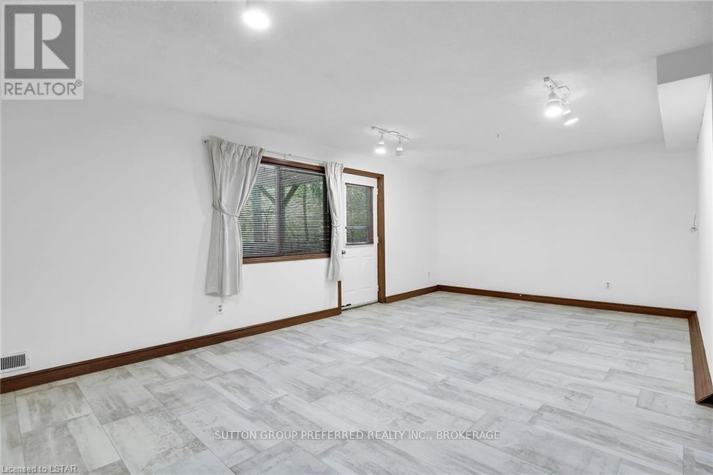 30 Forward Avenue, London, Ontario  N6H 1B7 - Photo 28 - X8381602