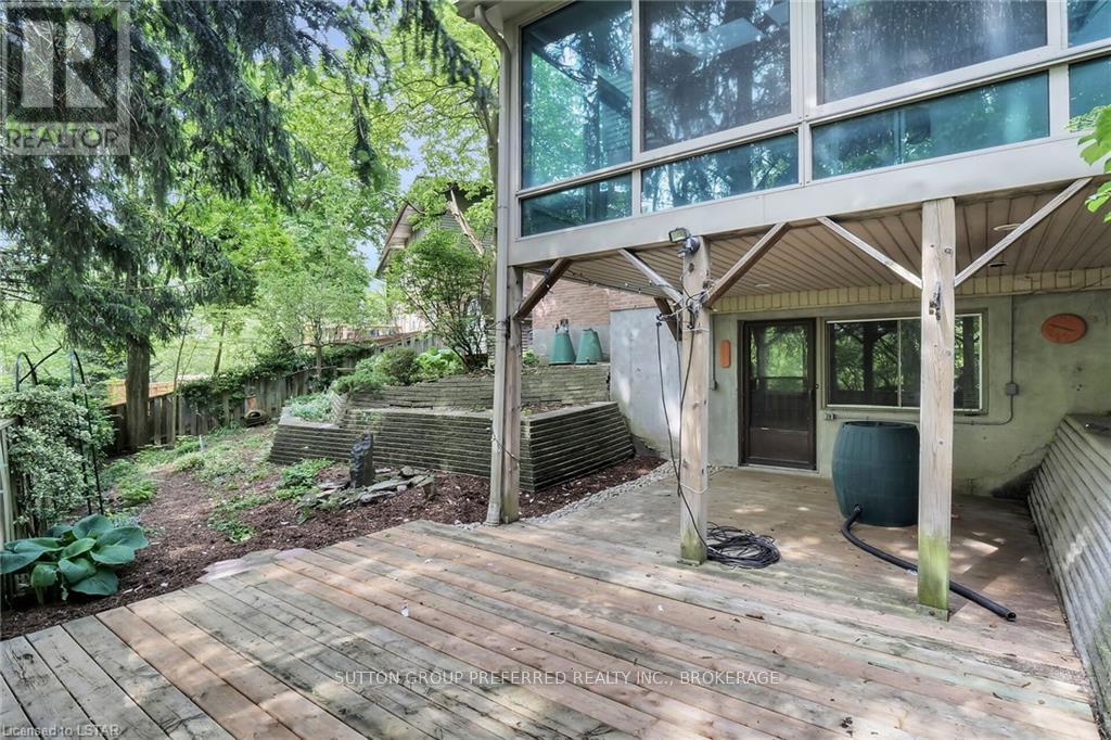 30 Forward Avenue, London, Ontario  N6H 1B7 - Photo 36 - X8381602