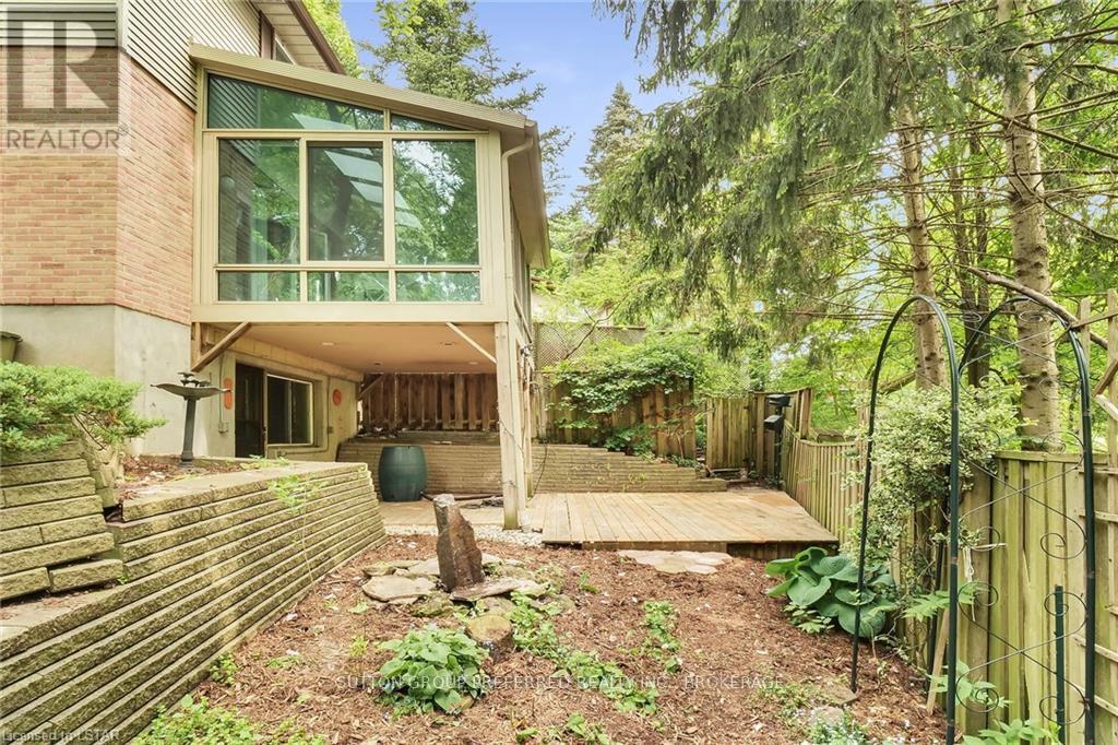 30 Forward Avenue, London, Ontario  N6H 1B7 - Photo 37 - X8381602