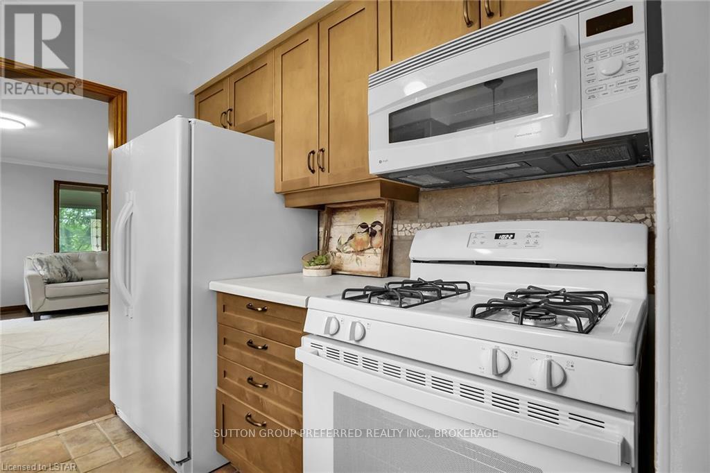 30 Forward Avenue, London, Ontario  N6H 1B7 - Photo 9 - X8381602