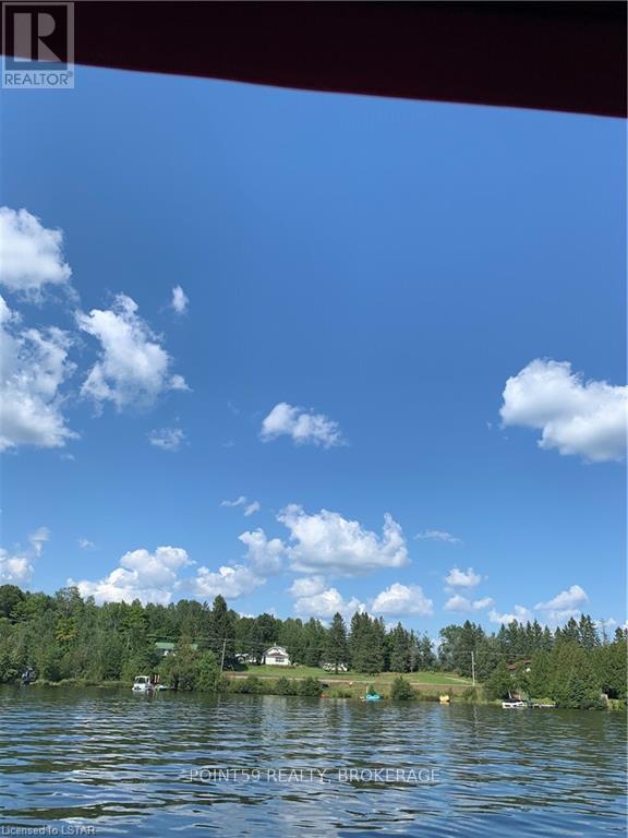 2442 Highway 520, Burk's Falls, Ontario  P0A 1C0 - Photo 10 - X8382132