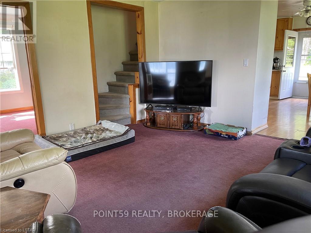 2442 Highway 520, Burk's Falls, Ontario  P0A 1C0 - Photo 23 - X8382132