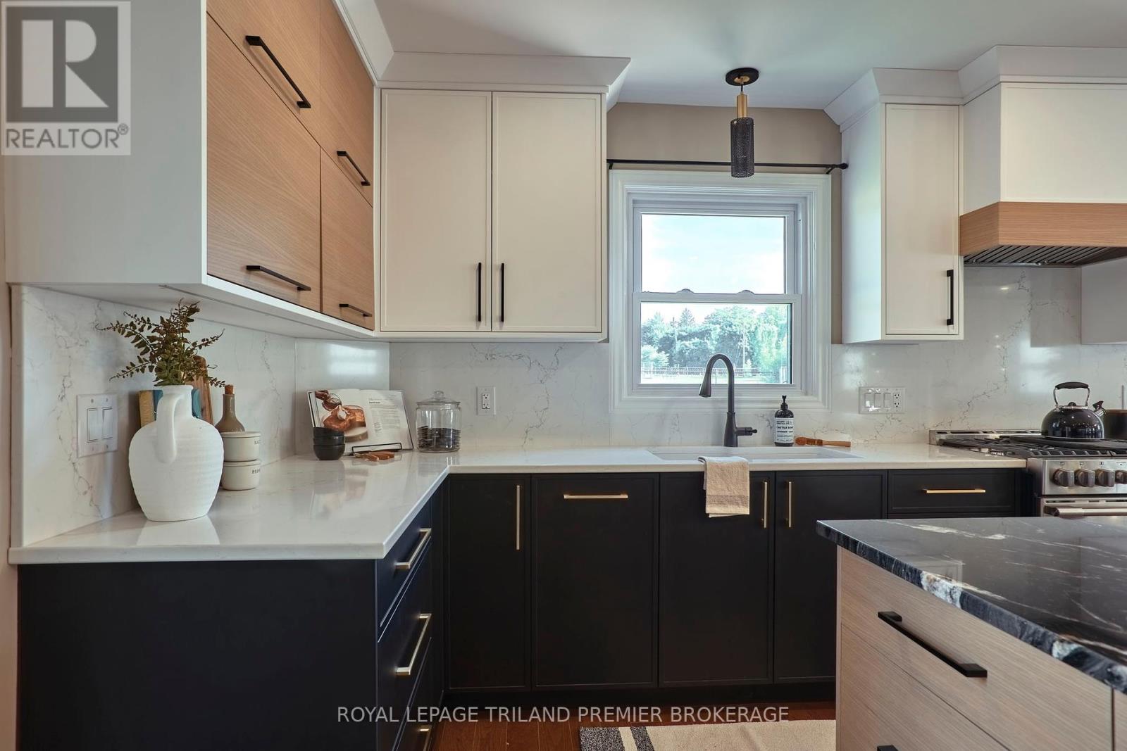 271 Baseline Road E, London, Ontario  N6C 2P2 - Photo 11 - X8417116