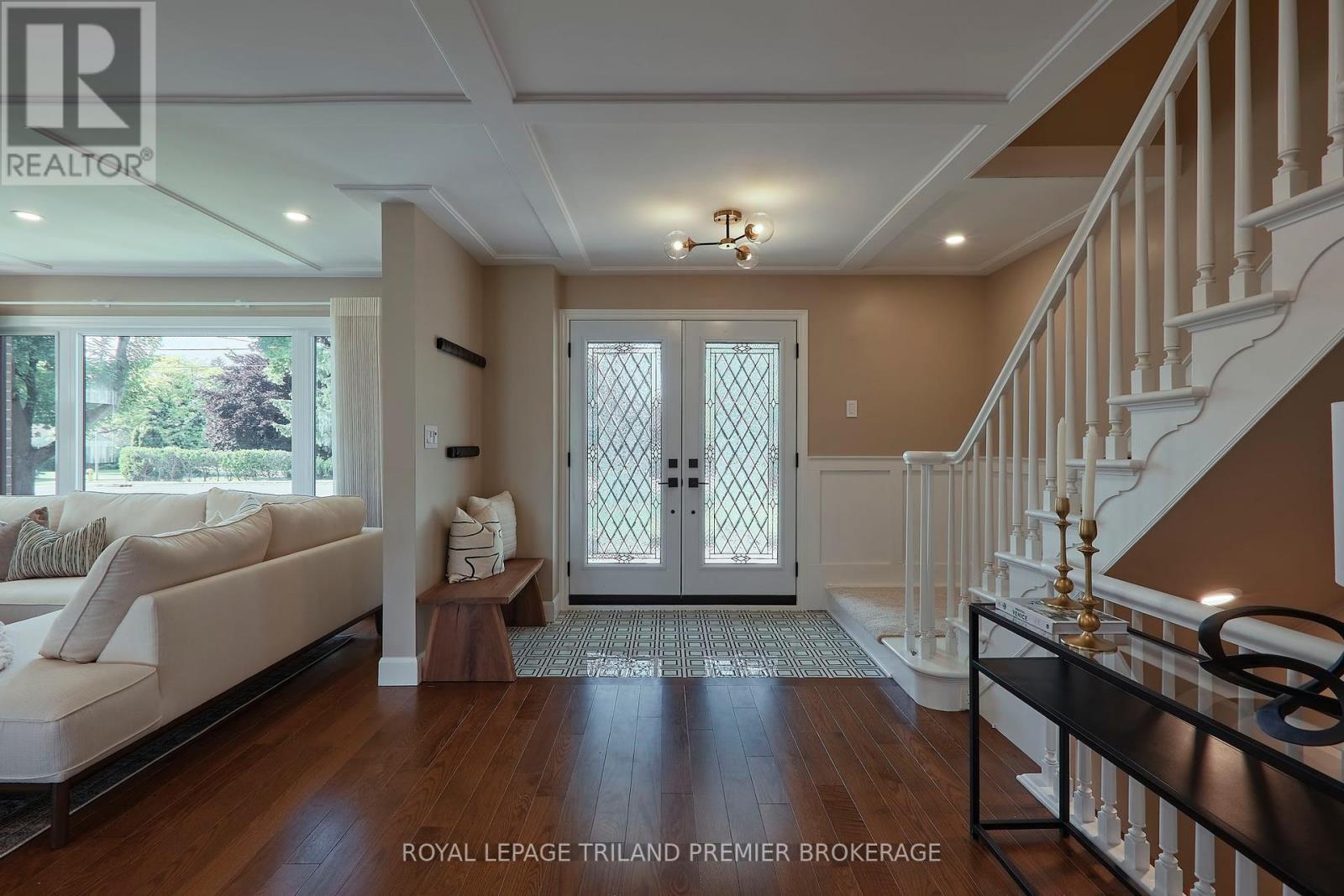 271 Baseline Road E, London, Ontario  N6C 2P2 - Photo 4 - X8417116