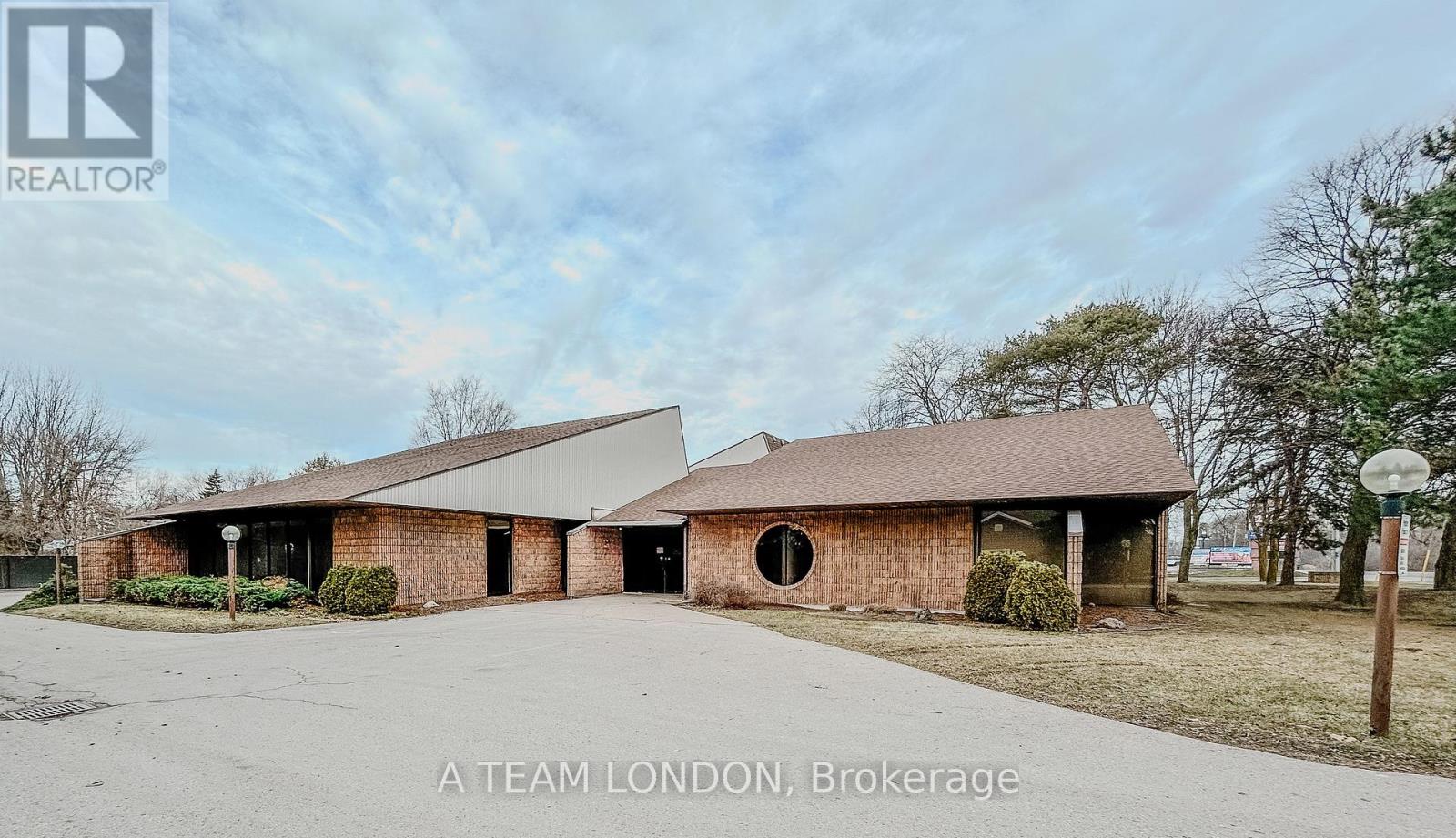 743 WELLINGTON ROAD, london, Ontario