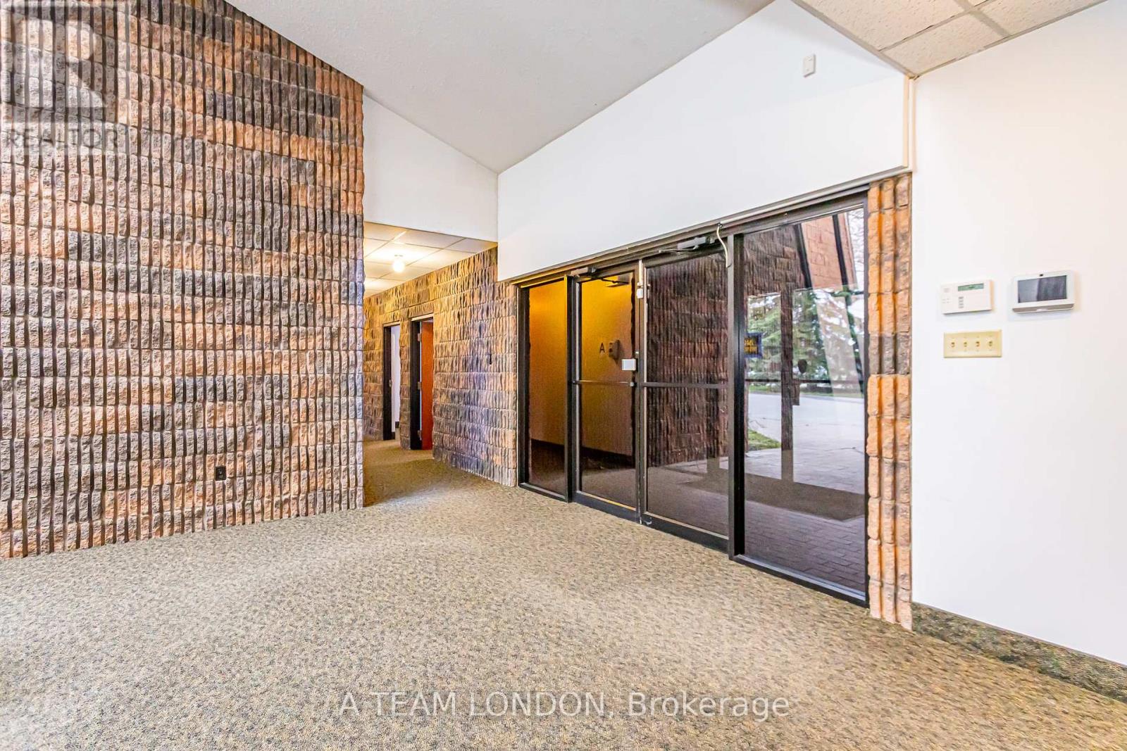 743 Wellington Road, London, Ontario  N6C 4R5 - Photo 3 - X8465128