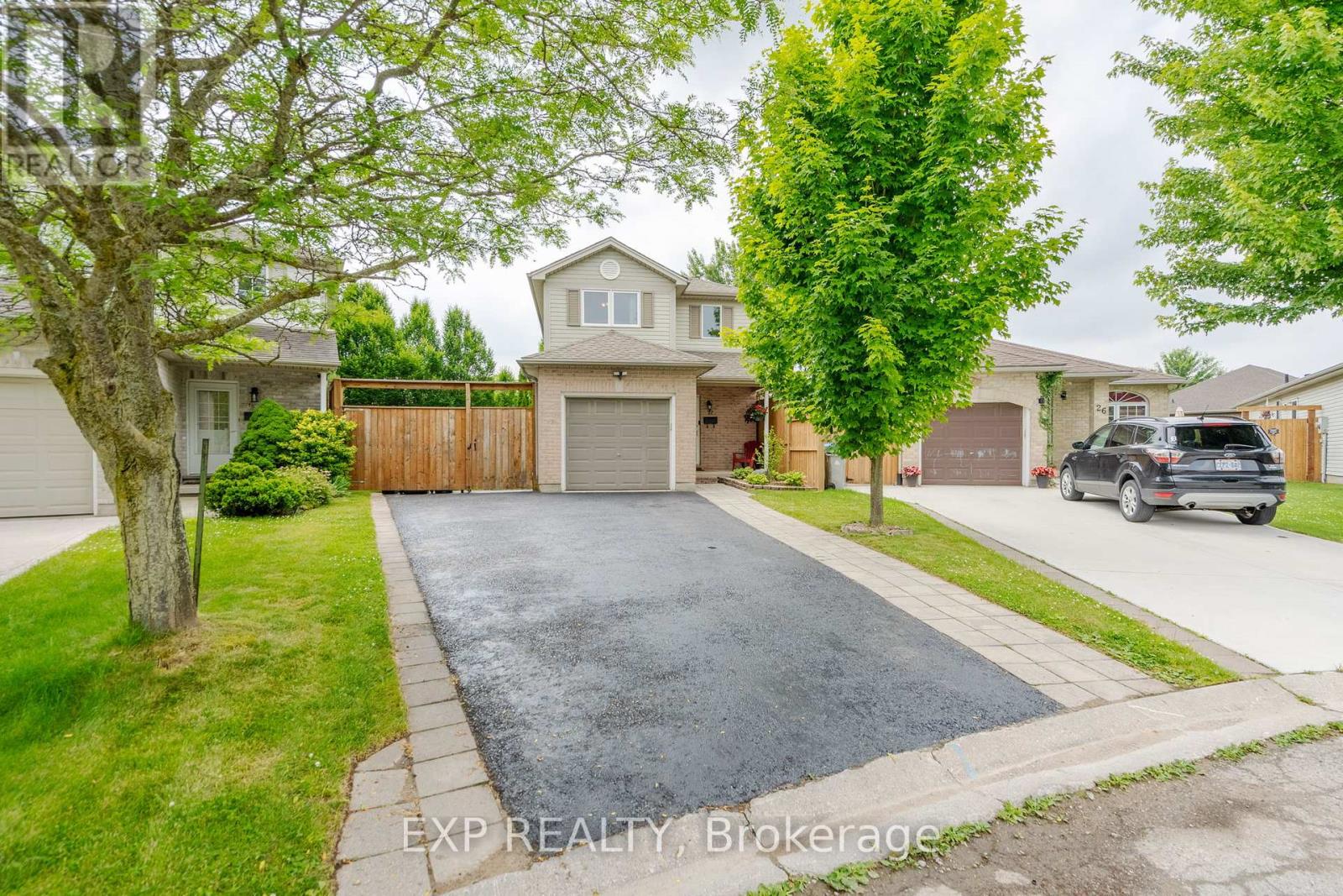 22 KRISTEN COURT, middlesex centre (kilworth), Ontario