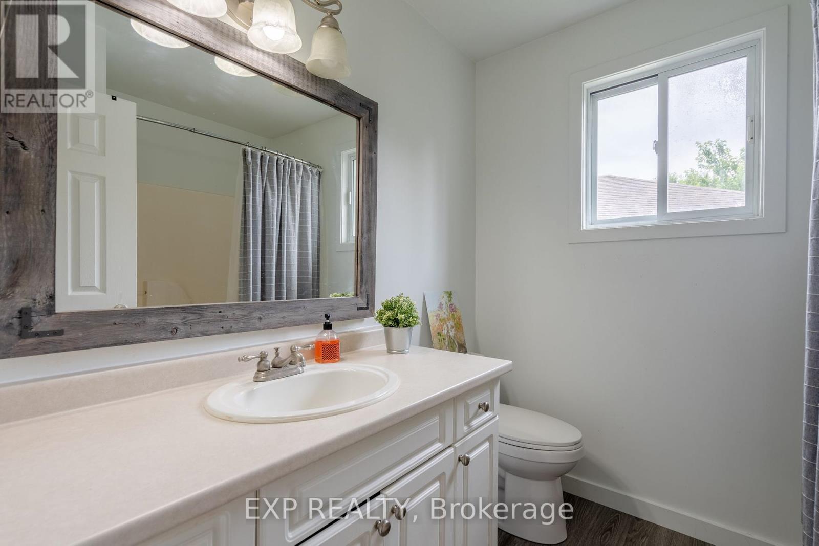 22 Kristen Court, Middlesex Centre (Kilworth), Ontario  N0L 1R0 - Photo 12 - X8471962