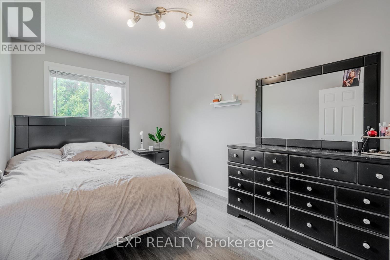 22 Kristen Court, Middlesex Centre (Kilworth), Ontario  N0L 1R0 - Photo 14 - X8471962