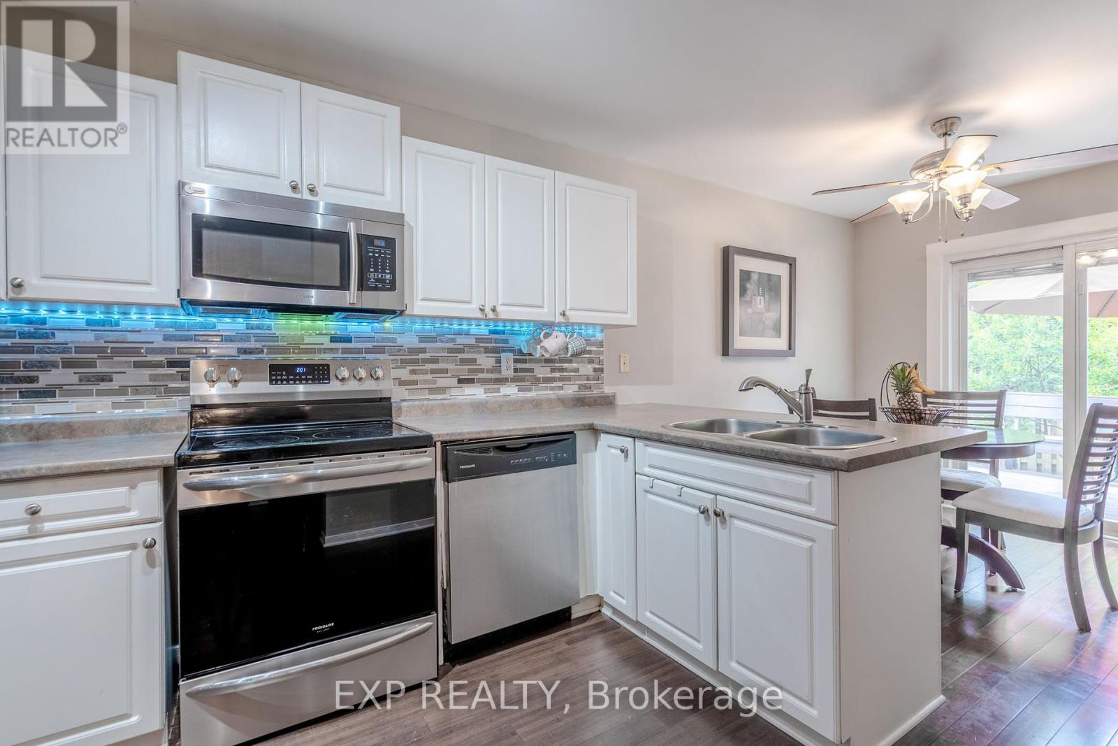 22 Kristen Court, Middlesex Centre (Kilworth), Ontario  N0L 1R0 - Photo 9 - X8471962