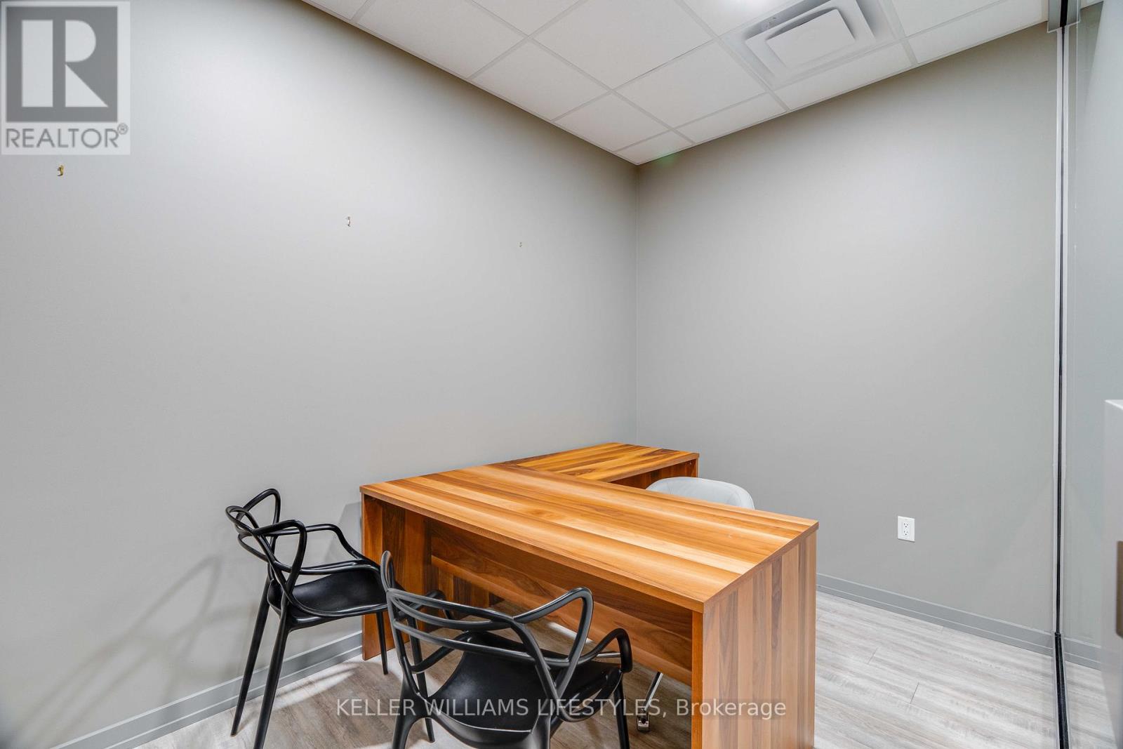 67 Front Street W, Strathroy-Caradoc (Nw), Ontario  N7G 1X6 - Photo 10 - X9011348