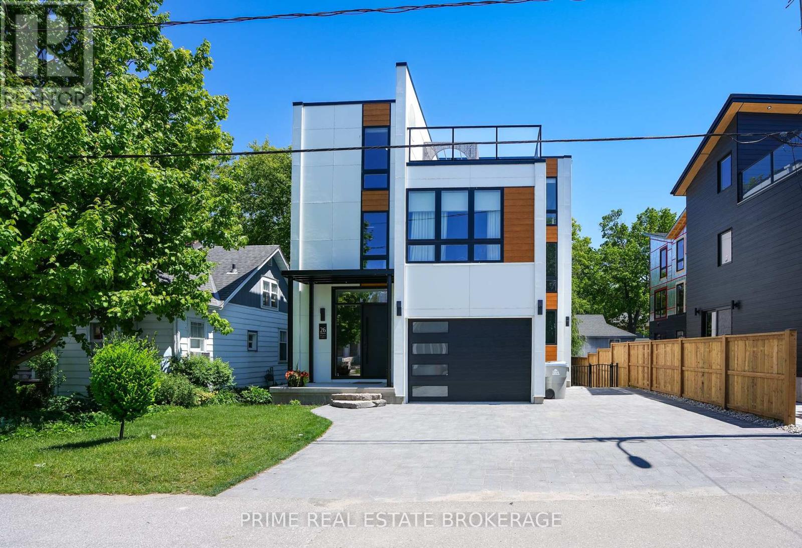 26 Huron Street, Lambton Shores (Grand Bend), Ontario  N0M 1T0 - Photo 2 - X9012756