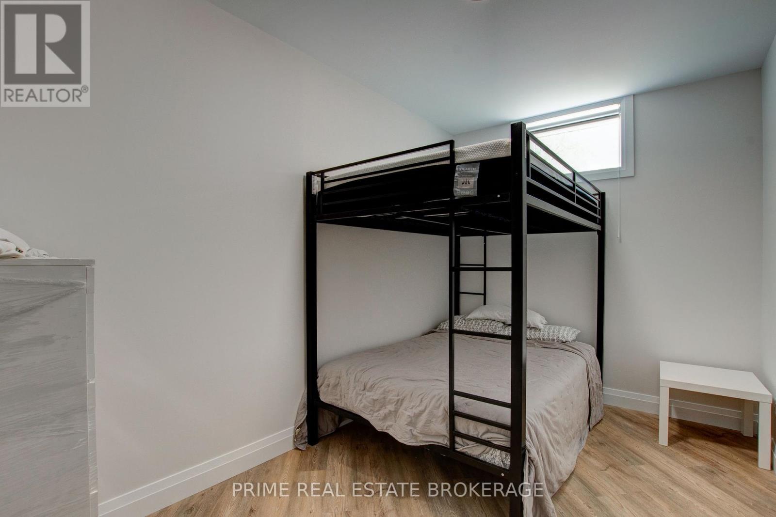 26 Huron Street, Lambton Shores (Grand Bend), Ontario  N0M 1T0 - Photo 34 - X9012756