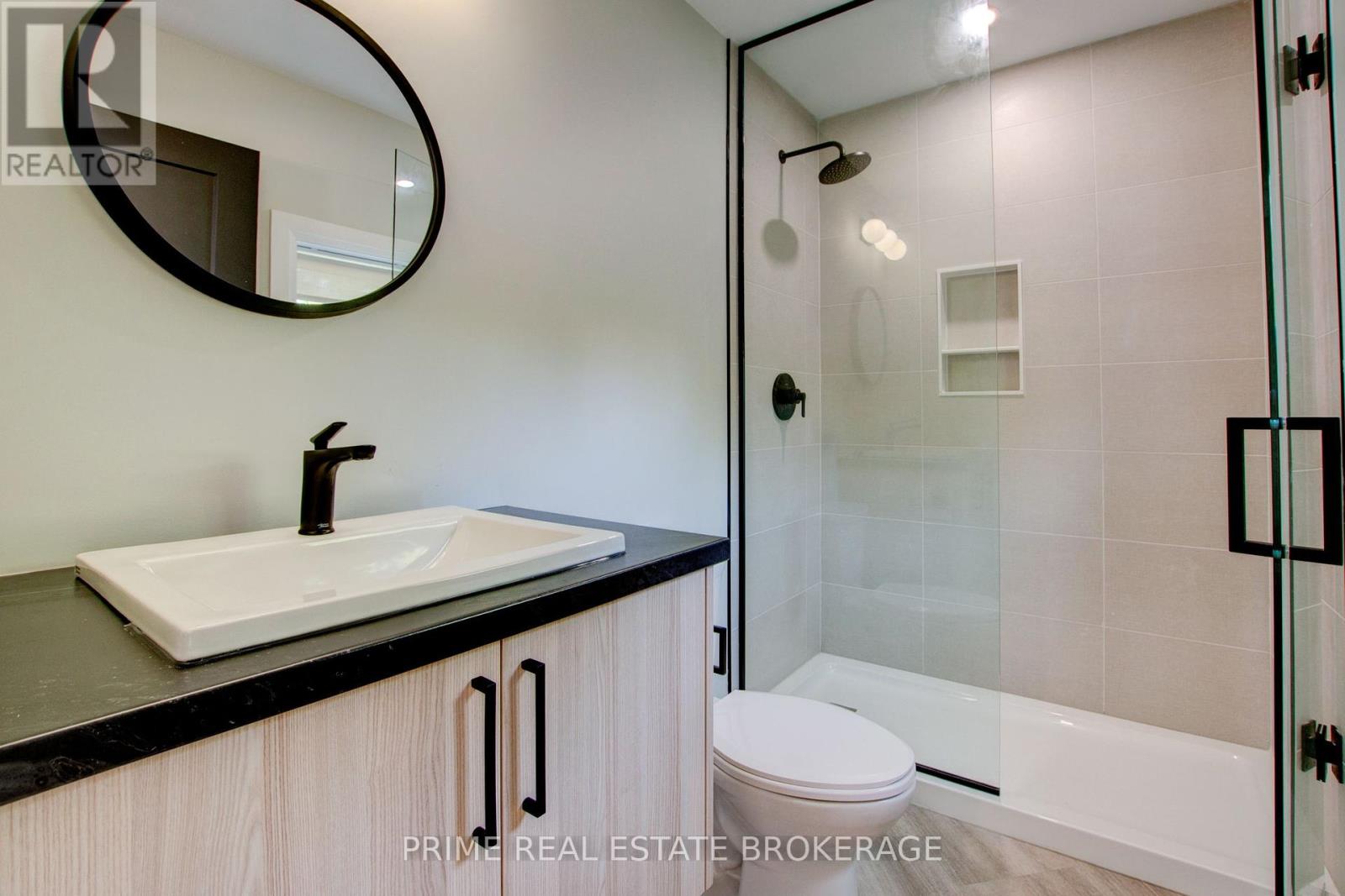 26 Huron Street, Lambton Shores (Grand Bend), Ontario  N0M 1T0 - Photo 35 - X9012756