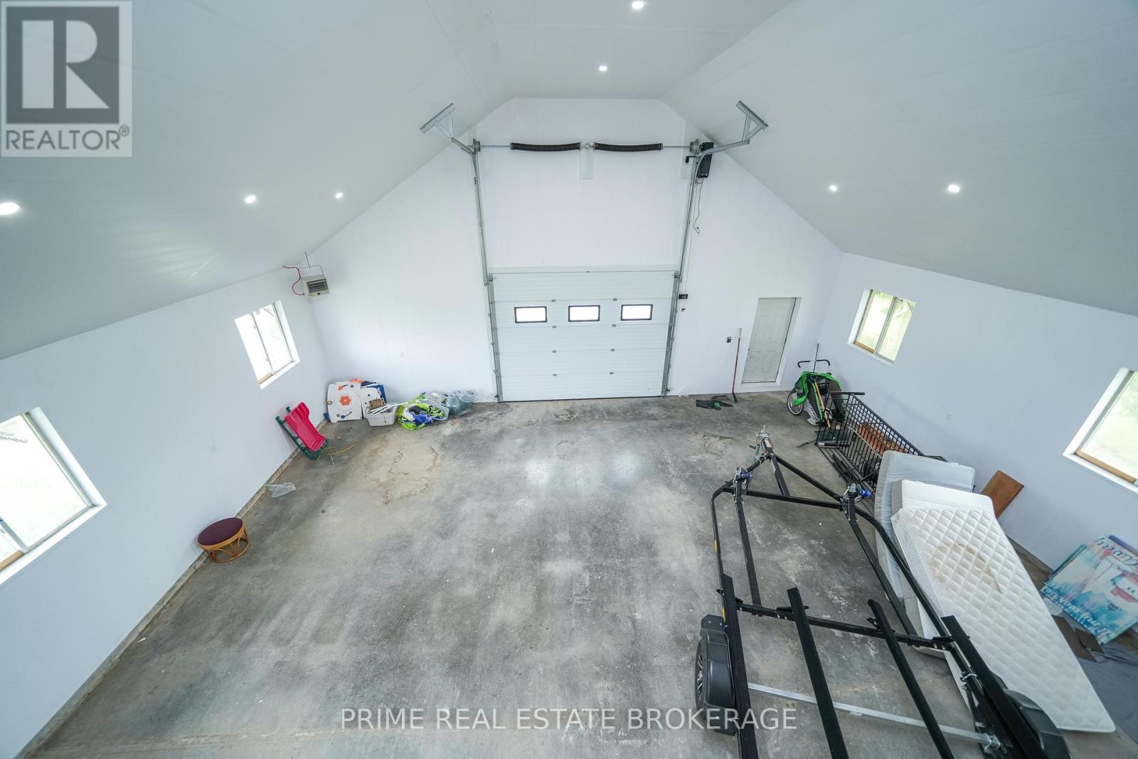 75836c London Road, Huron East, Ontario  N0M 1J0 - Photo 10 - X9012764