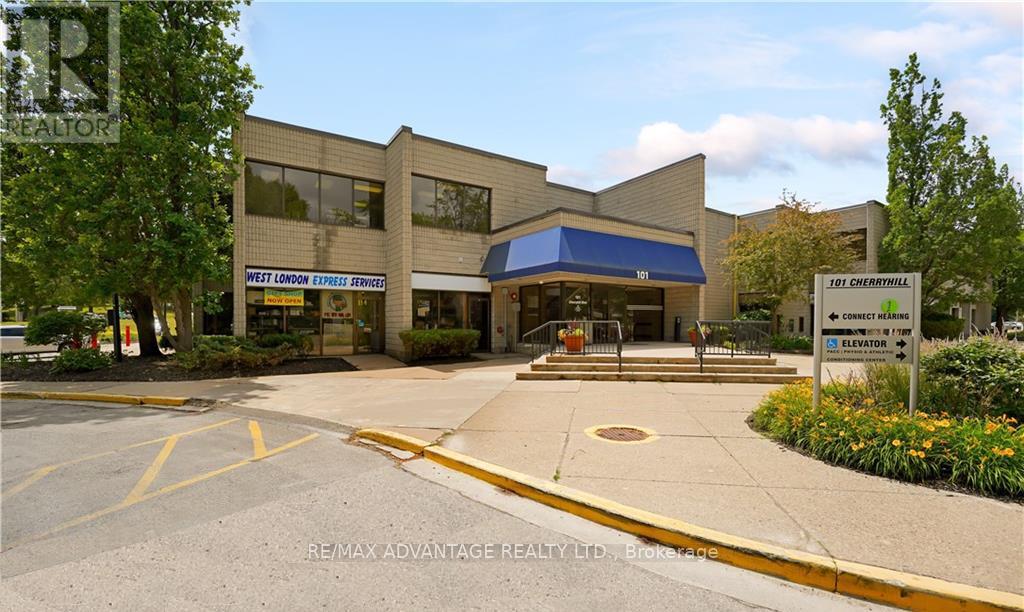 201 - 101 CHERRYHILL BOULEVARD, london, Ontario