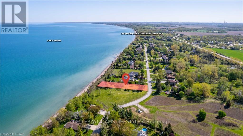 4262 BLUEPOINT DRIVE, plympton-wyoming (plympton wyoming), Ontario