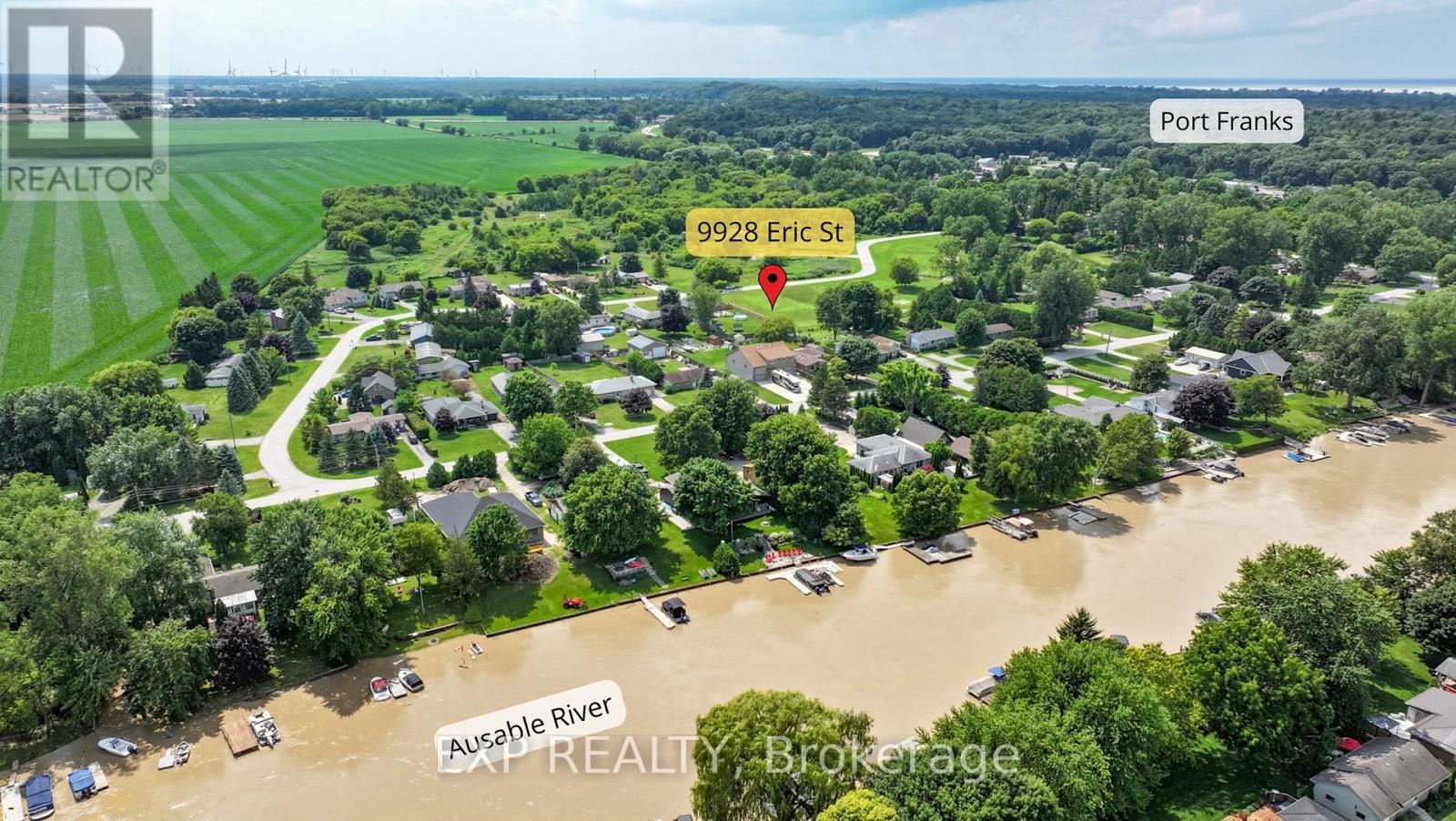 9928 Eric Street, Lambton Shores, Ontario  N0M 2N0 - Photo 3 - X9049702