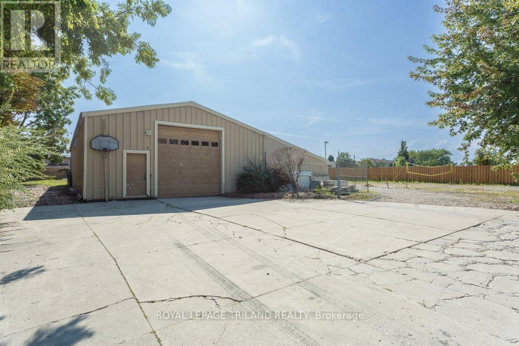 1244 Talbot Street, St. Thomas, Ontario  N5P 1G9 - Photo 11 - X9051239