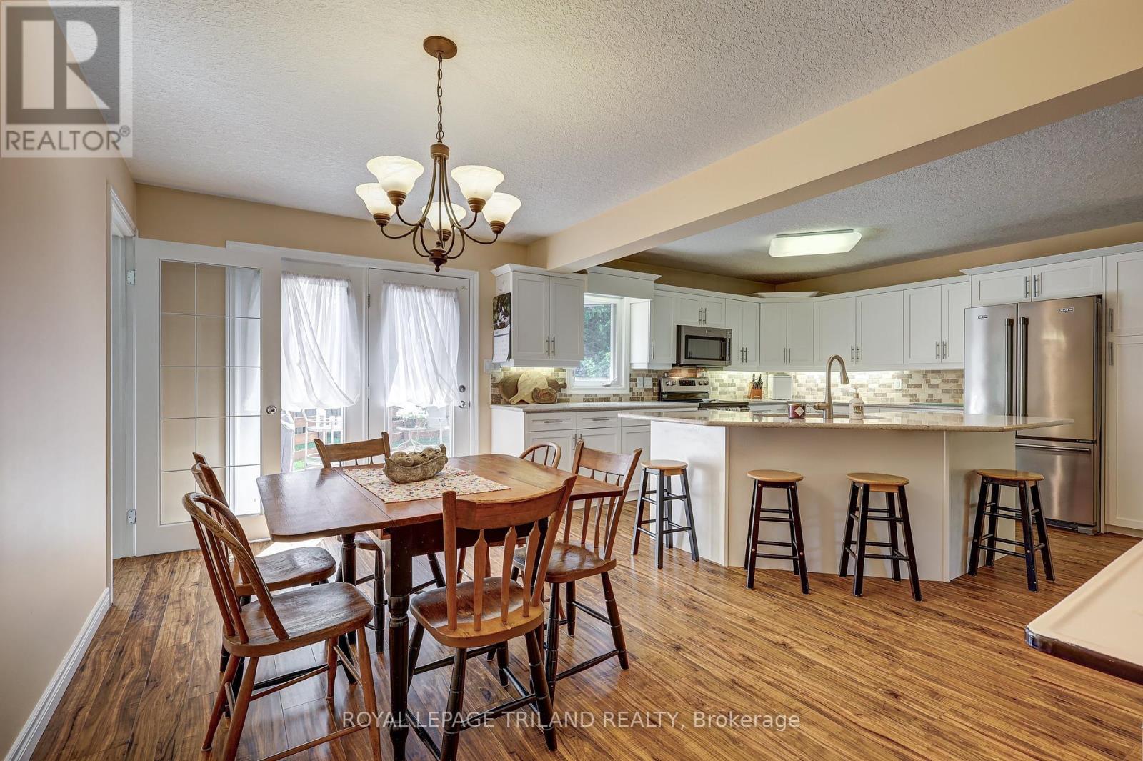 31 Symphony Court, St. Thomas, Ontario  N5P 4K1 - Photo 10 - X9231963