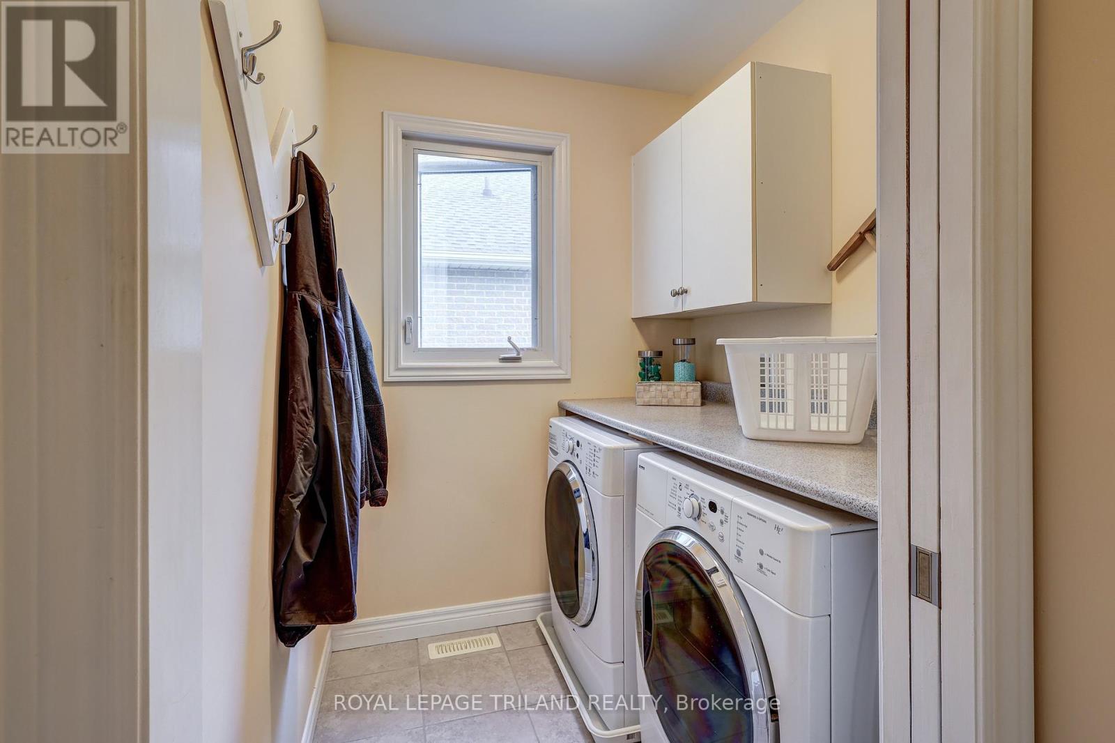 31 Symphony Court, St. Thomas, Ontario  N5P 4K1 - Photo 16 - X9231963