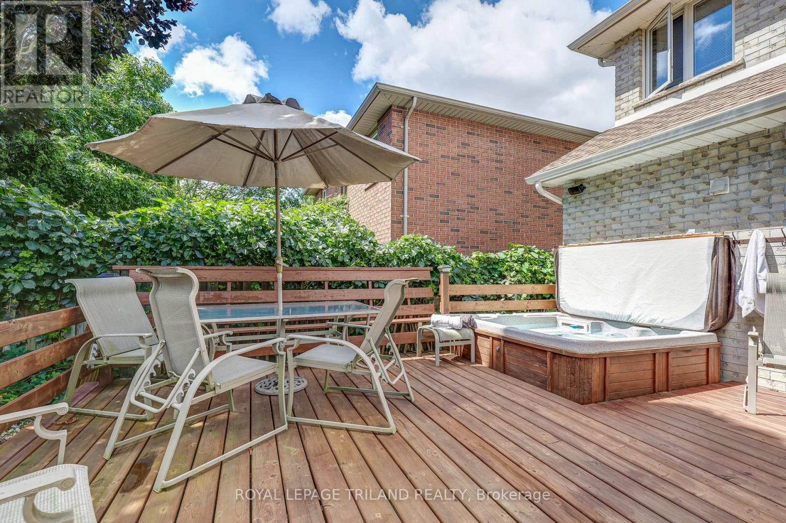 31 Symphony Court, St. Thomas, Ontario  N5P 4K1 - Photo 35 - X9231963