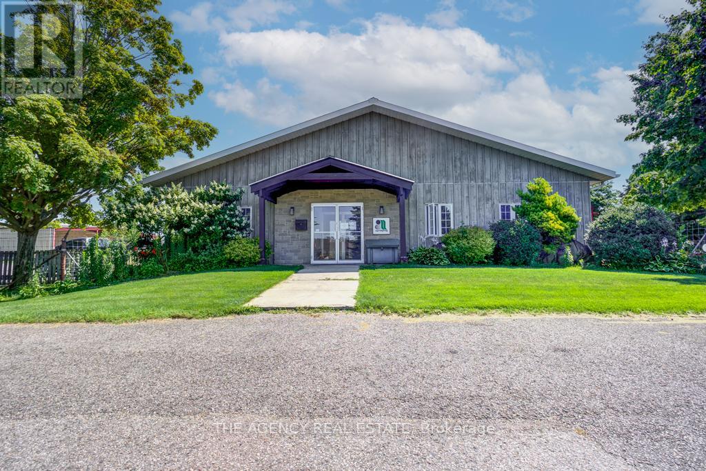 85 Spruce Street, Tillsonburg, Ontario  N4G 5C4 - Photo 2 - X9233398