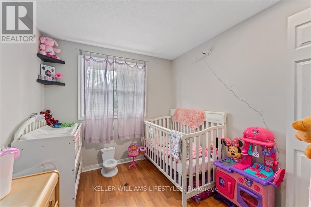 112 Euphemia Street N, Sarnia, Ontario  N7T 6A1 - Photo 12 - X9233882