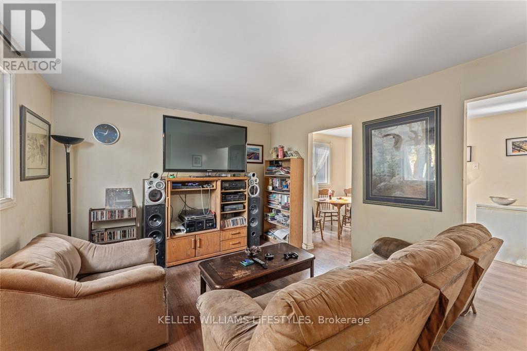 110 Euphemia Street N, Sarnia, Ontario  N7T 6A1 - Photo 7 - X9233884