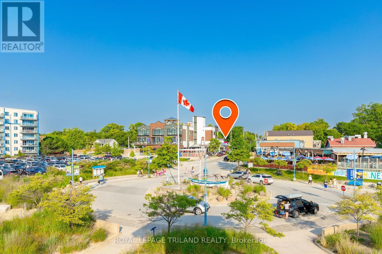 77 Main Street, Lambton Shores (Grand Bend), Ontario  N0M 1T0 - Photo 13 - X9238273