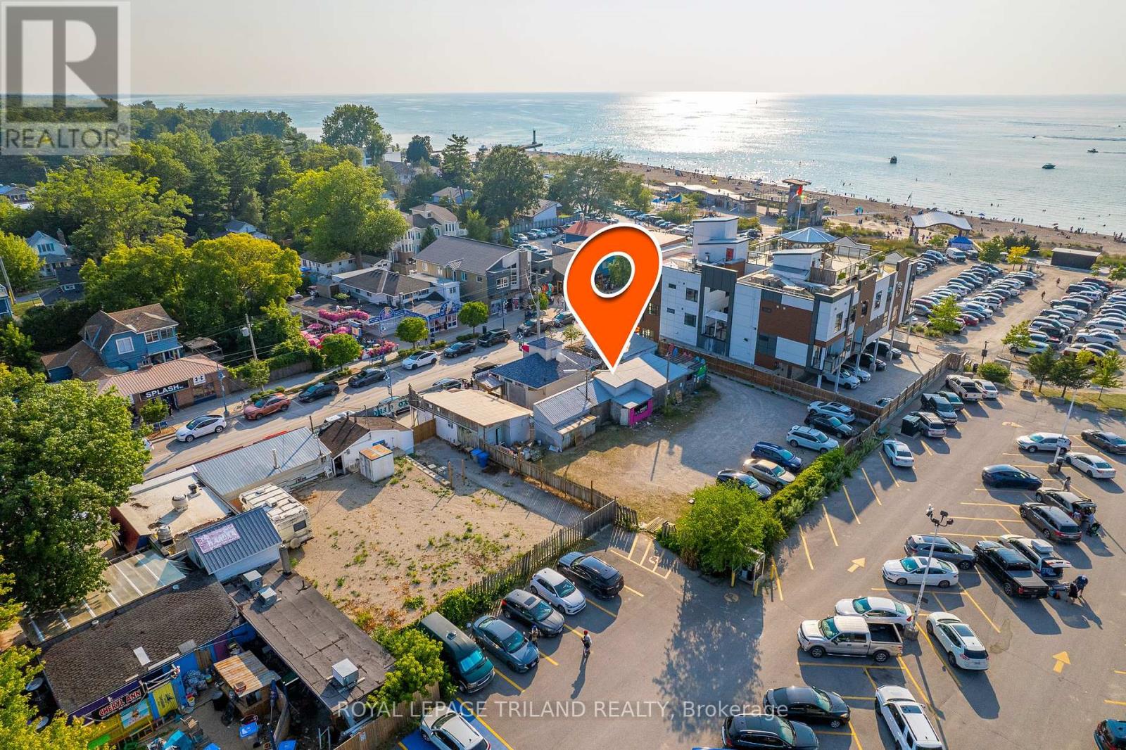 77 Main Street, Lambton Shores (Grand Bend), Ontario  N0M 1T0 - Photo 22 - X9238273
