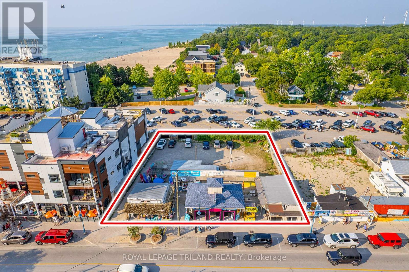 77 Main Street, Lambton Shores (Grand Bend), Ontario  N0M 1T0 - Photo 4 - X9238273
