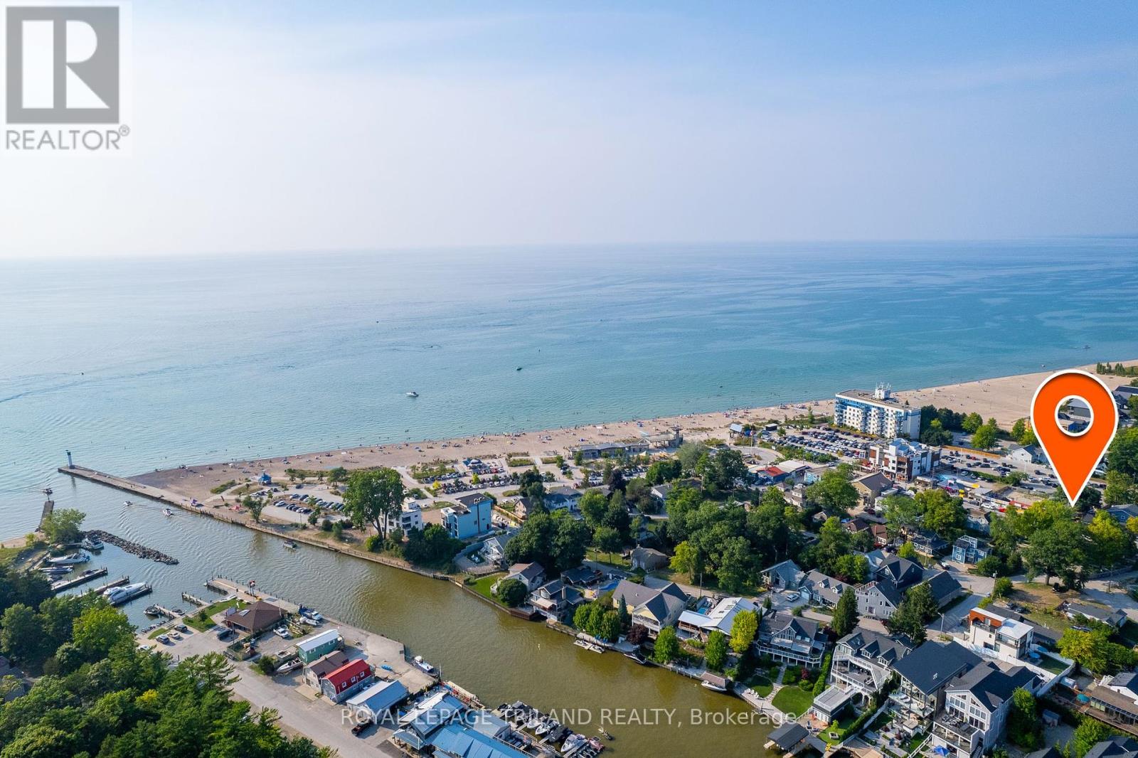 71 Main Street, Lambton Shores (Grand Bend), Ontario  N0M 1T0 - Photo 6 - X9238296