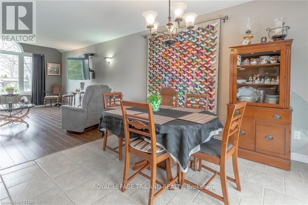 45 Village Gate Crescent, Thames Centre (Dorchester), Ontario  N0L 1G3 - Photo 12 - X9240641